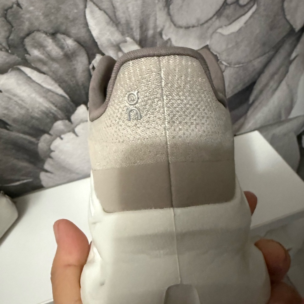 On Cloud Cloudtilt Cloudtec Phase,Like New,W9.5 - image 3